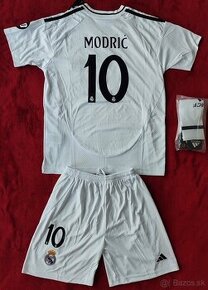 Detský futbalový dres Real Madrid - Modrič - 10