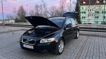 Volvo v50 1.6 D 80kw 2010 - 1