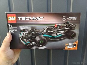 42165 LEGO Technic Mercedes Forma1 NOVÉ Nerozbalené