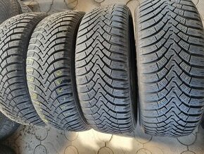 225/60R17 Falken - 1