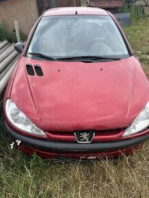 Peugeot 206 na súčiastky