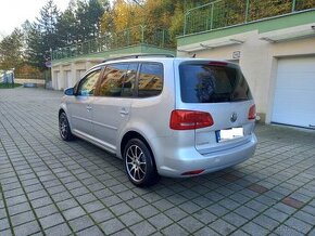 Volkswagen Touran 1.6 TDi 77Kw(105Ps)Rv:Model:2011 Highline