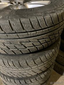 235/60R18 zimne