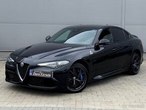 Alfa Romeo Giulia 2.9 Twin Turbo V6 510 AT QV