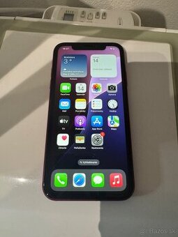 iPhone XR 64GB red