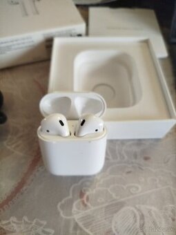 Predám sluchatka APPLE - AIRPODS