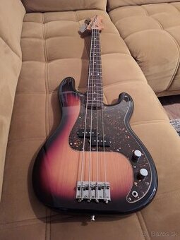 Fender Precision Bass