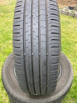 215/60R17 letne Continental