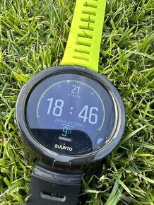 Potápačský počítač Suunto D5 all black + tank pod - 1