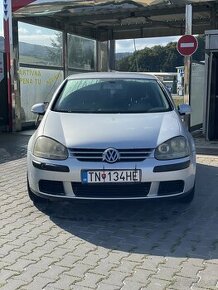 Volkswagen golf 5