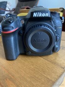 Nikon D7200