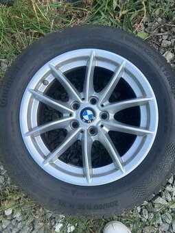 Predám zimné pneu na elektrónoch BMW 205/60 R16 - 1