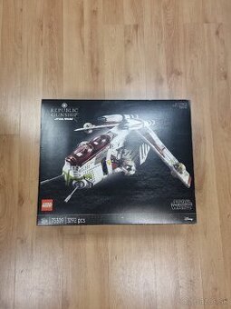 Lego Star Wars 75309 Bojová loď Republiky - nove, nerozbalen