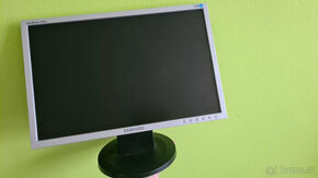 19" lcd monitor Samsung - 1
