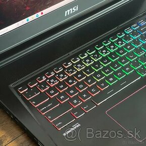 MSI 17” 120Hz, Nvidia 1070 8GB, nová batéria