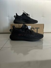 Yeezy Boost 350 V2 MONO CINDER