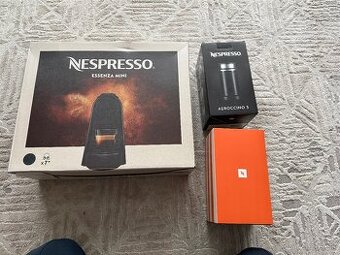 Kávovar Nespresso Essenza mini Aeroccino 3