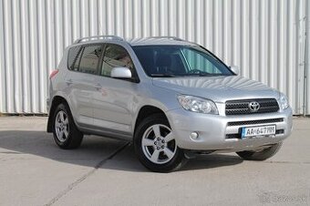 Toyota RAV4 2.0 VVT-i možný odpočet DPH