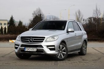 Mercedes-Benz ML 350 BLUETEC 4 MATIC - 1