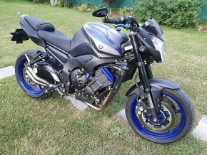 Yamaha FZ8