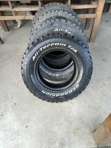 Celoročne pneumatiky 255/70 R16