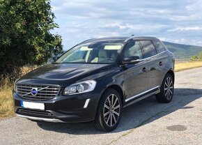 Volvo XC60 D5 Summum AWD- s nezavislym kurenim