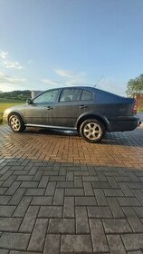 Škoda Octavia 1 Tour 1,6 benzín 75 kw - 1