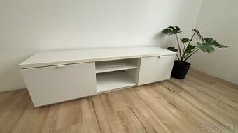 Komoda/ stolík pod TV