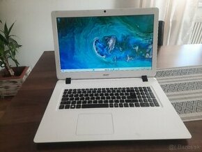 Predám notebook Acer - 1
