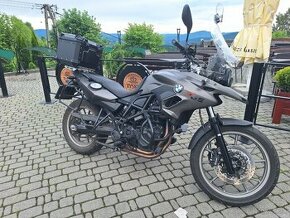 BMW F700GS