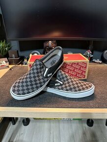 VANS Classic Slip-ON veľkosť 12 (EUR 46) Nové - 1