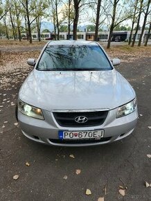 Hyundai Sonata NF 2.0 crdi 103kw - 1