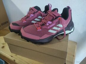 ADIDAS Terrex 38 -NOVE