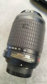 Nikon Af-s DX Nikkor 55-200mm f/4-5.6G IF-Ed Vr