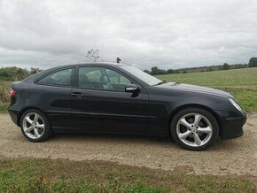 Mercedes W203 sportcoupe facelift - 1