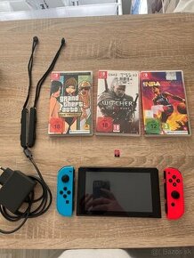 Nintendo Switch + hry