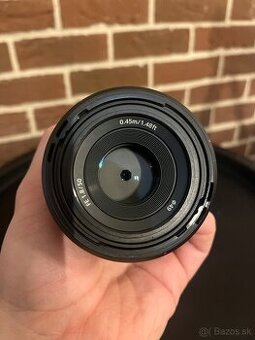 SONY FE 50mm f/1.8 Lens for E-Mount SEL50F18F