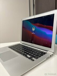 MacBook air 13- veľmi dobrý stav - 1