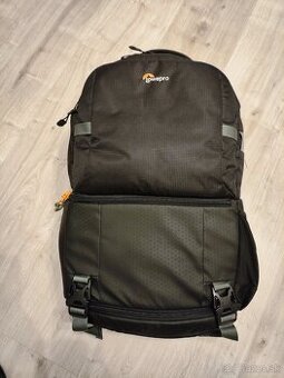 Lowepro Fastpack 250 AW III čierny