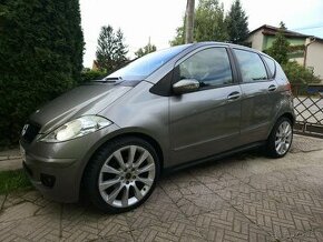 Mercedes benz a180 cdi avantgarde - 1