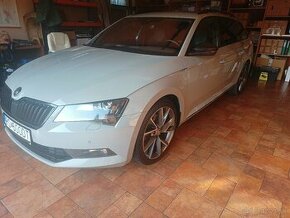 SUPERB 1.8TFSI v SUPER stave - 1