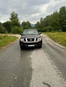 Nissan Navara - 1