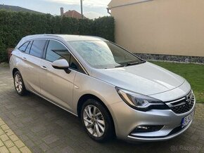 Opel Astra SPORTs Tourer +