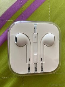 Earpods sluchadla  Apple