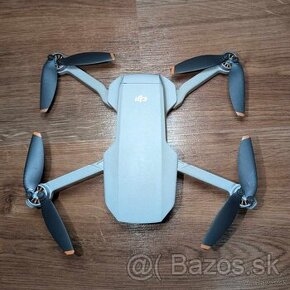 Dron DJI Mini 2SE