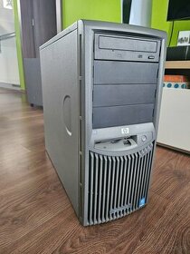 Stary server HP ProLiant ML330 G3