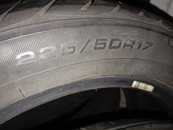 225/50 R17 letne