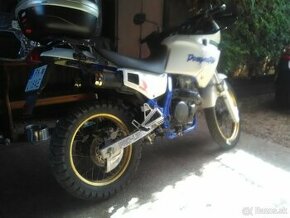 Honda Dominator 650 na nahradne diely