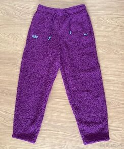 Nike sherpa teple teplaky polar S sweatpants High waist