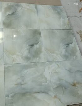 Dlažba Regal Aquamarina Onyx 60x60 R  9mm m²